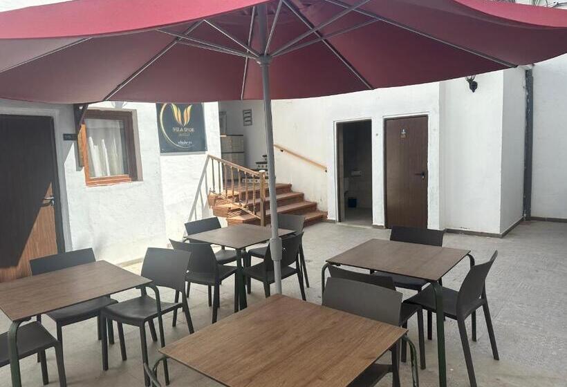 فندق Vilador Beach