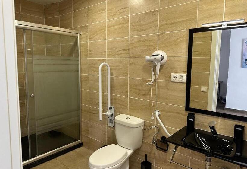 فندق Vilador Beach