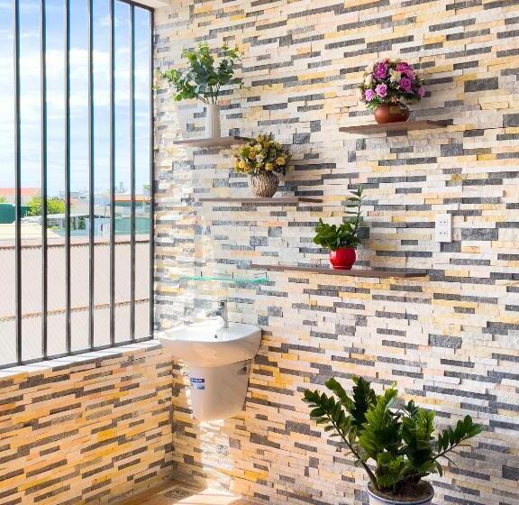 Khách Sạn Lavie Hotel Quảng Ngãi