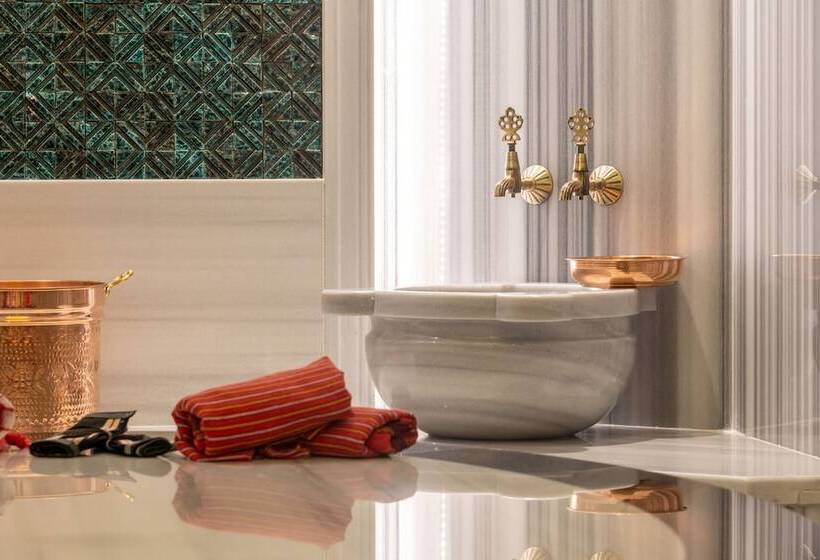 Orient Occident Hotel Istanbul, Autograph Collection