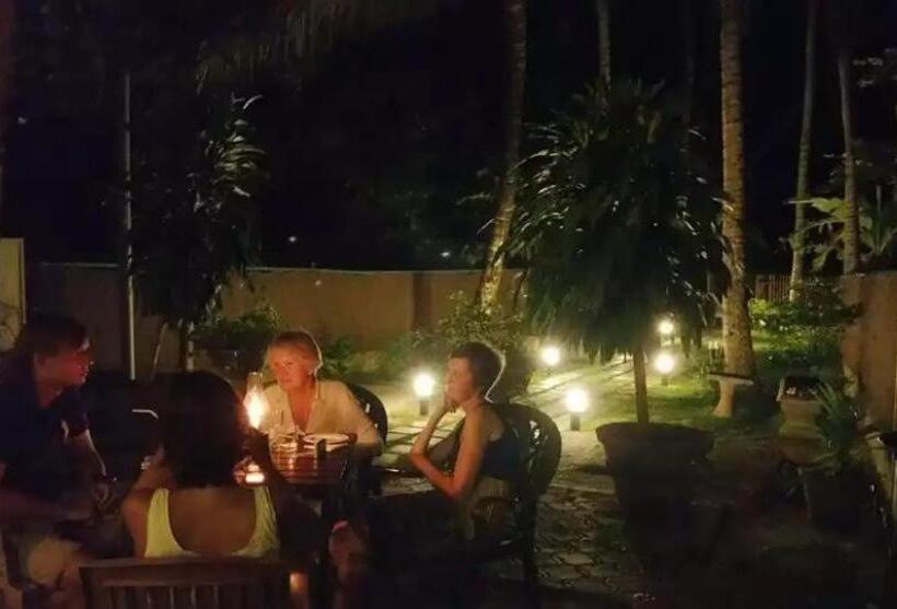 פנסיון Maggona Beach Villa