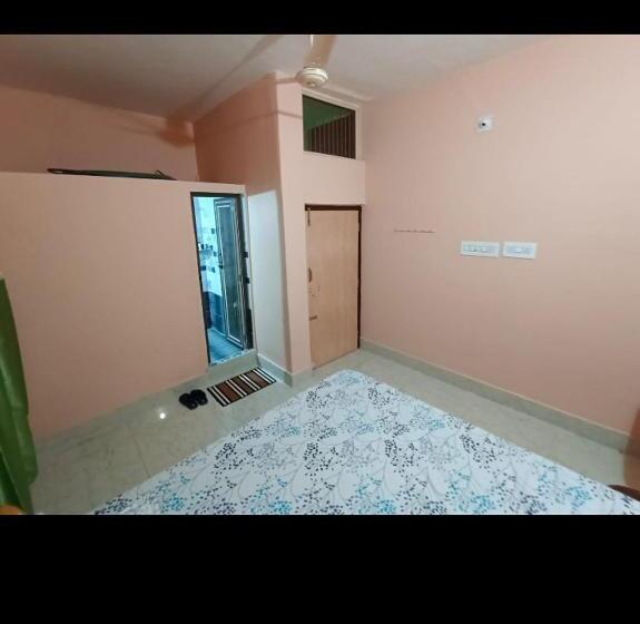 Пансион Grand Inn Lodge