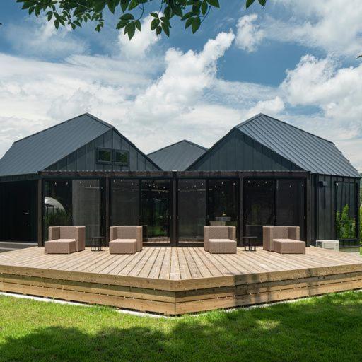 료칸 グランピングヴィレッジ富士河口湖