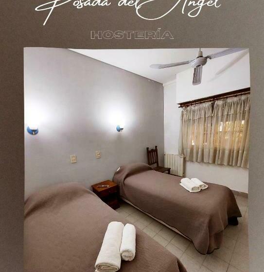 호스텔 Posada Del Angel