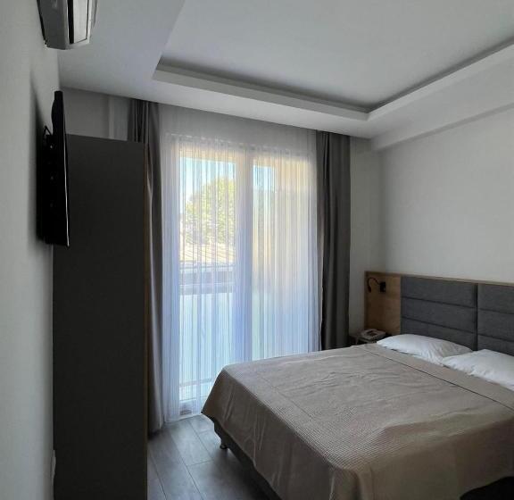 Отель Carla Buyukada