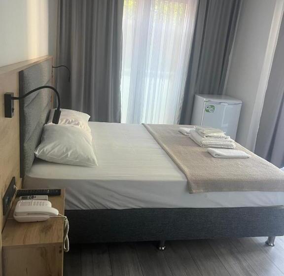 Отель Carla Buyukada