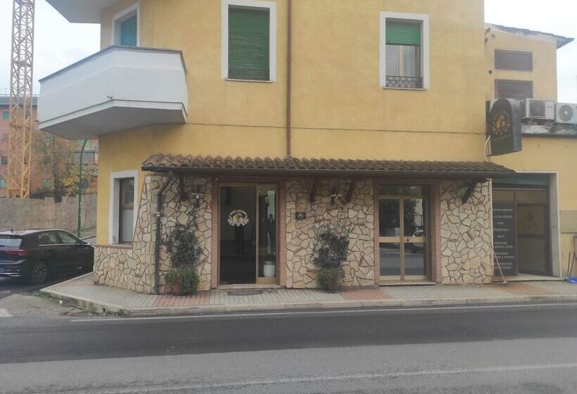 فندق Colosseo Colleferro