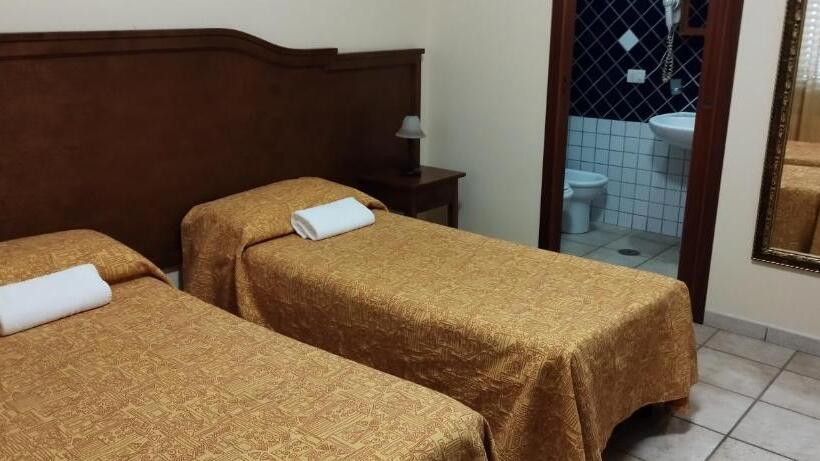 בית מלון כפרי Colosseo Colleferro