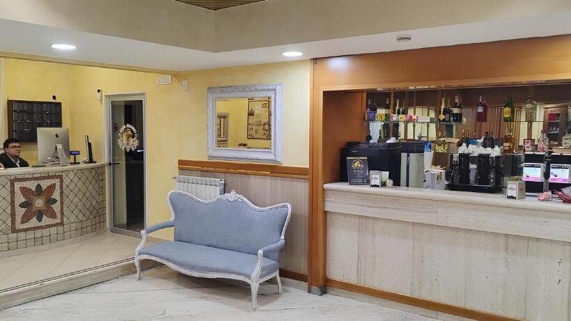 فندق Colosseo Colleferro