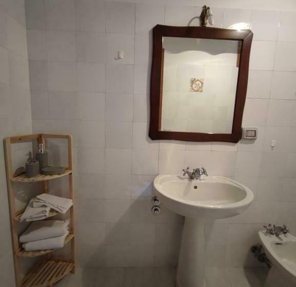 Капсульный Oтель B&b Moma Roof Garden