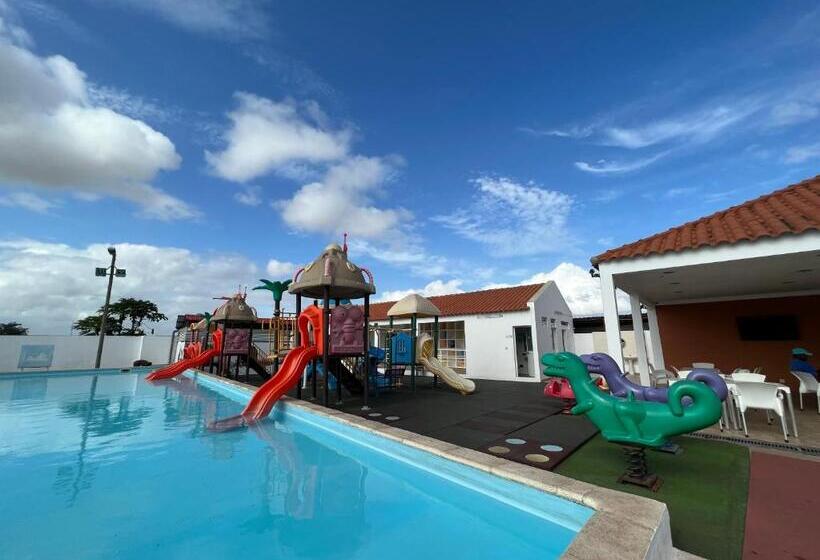 هتل Decifer Sport Resort