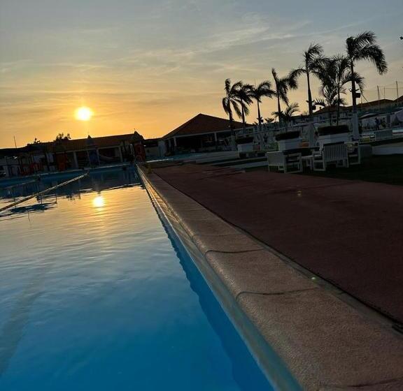 هتل Decifer Sport Resort