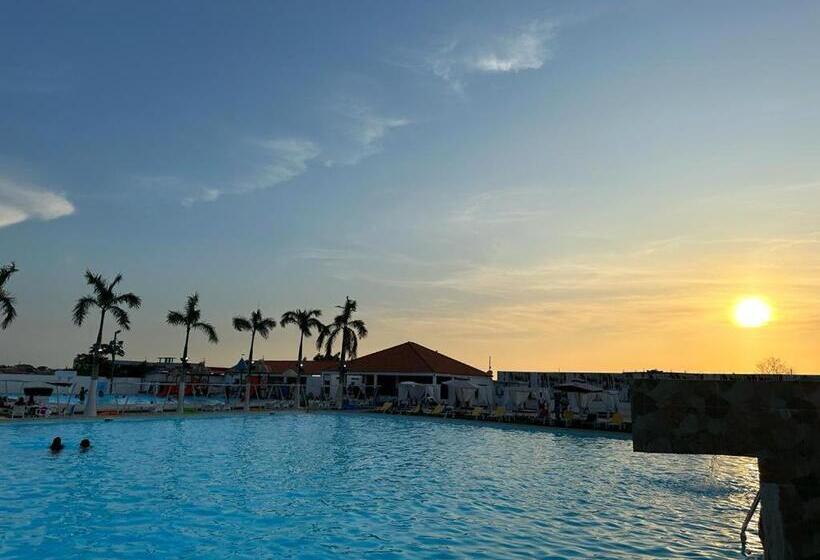 هتل Decifer Sport Resort