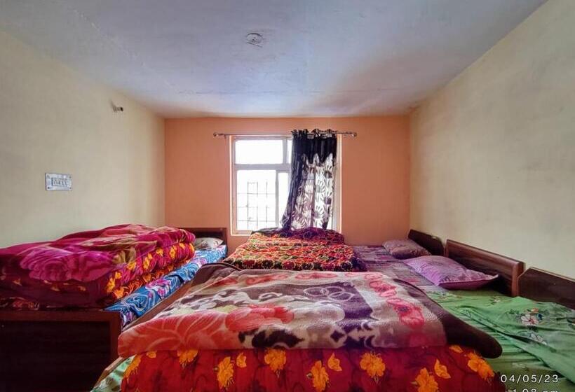 בית מלון כפרי Kedarnath Lodge By Prithvi Yatra