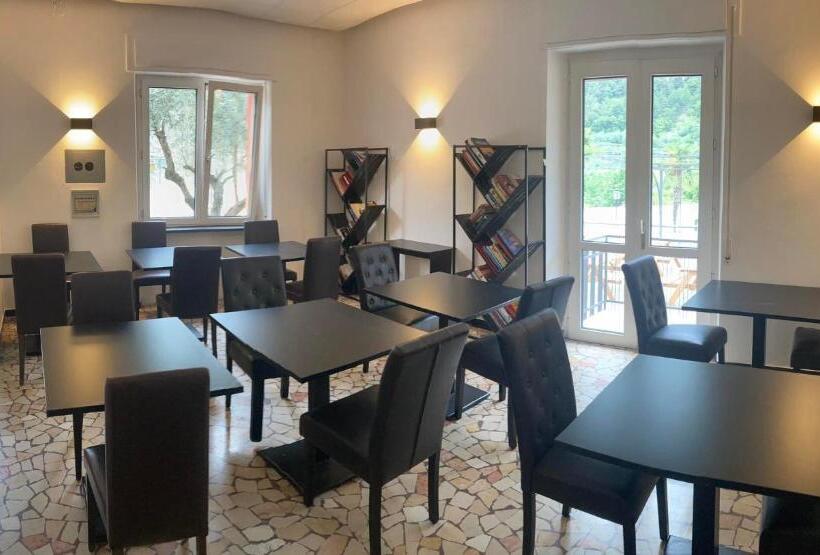 בית מלון כפרי Miramonti