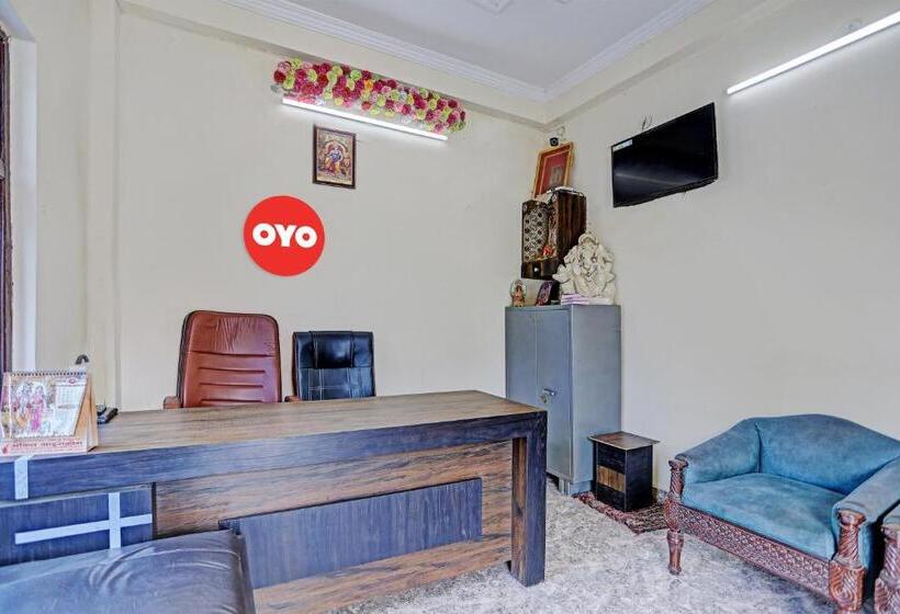 Отель Oyo Flagship Narayan Dham