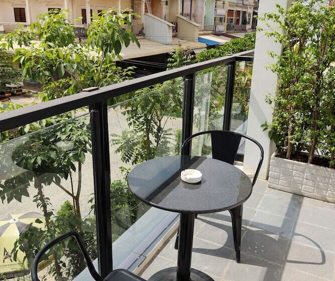 Nimith Hotel & Restaurant