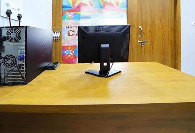 ホテル O Carnival