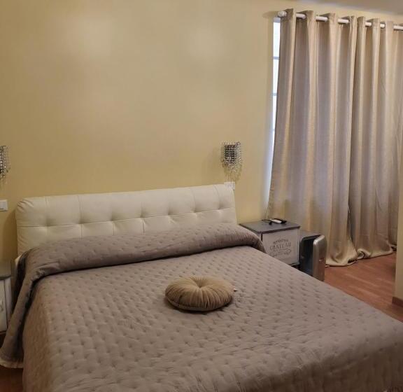 ペンション Angy S Rooms