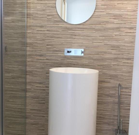 膳宿费 Bedrooms With Private Bathroom In Modern Guest House