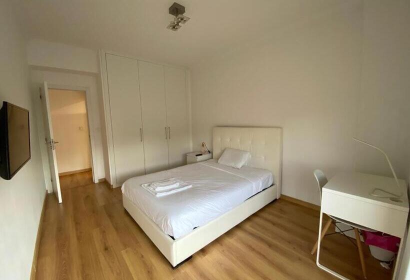 بنسيون Bedrooms With Private Bathroom In Modern Guest House