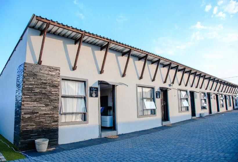 פנסיון Bkt Boutique Lodge