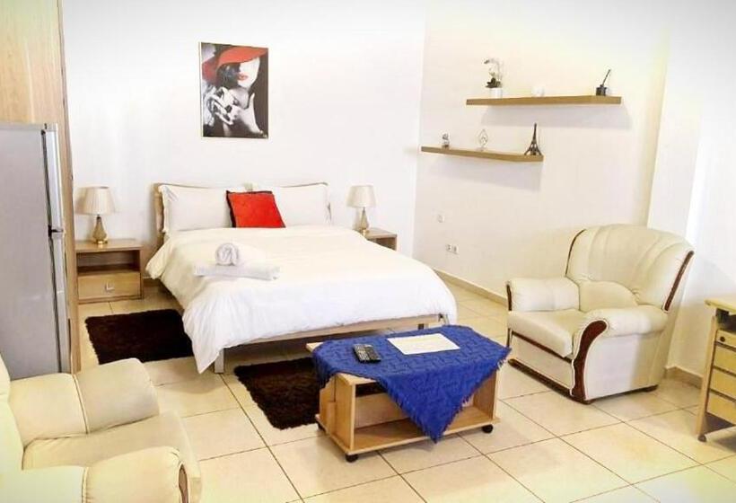 پانسیون Casa Natalia Guesthouse