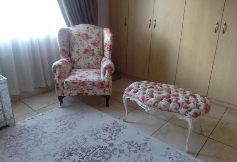 Пансион Chateau De Vie