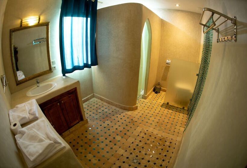 پانسیون Maison D Hôtes Iminigran & Spa