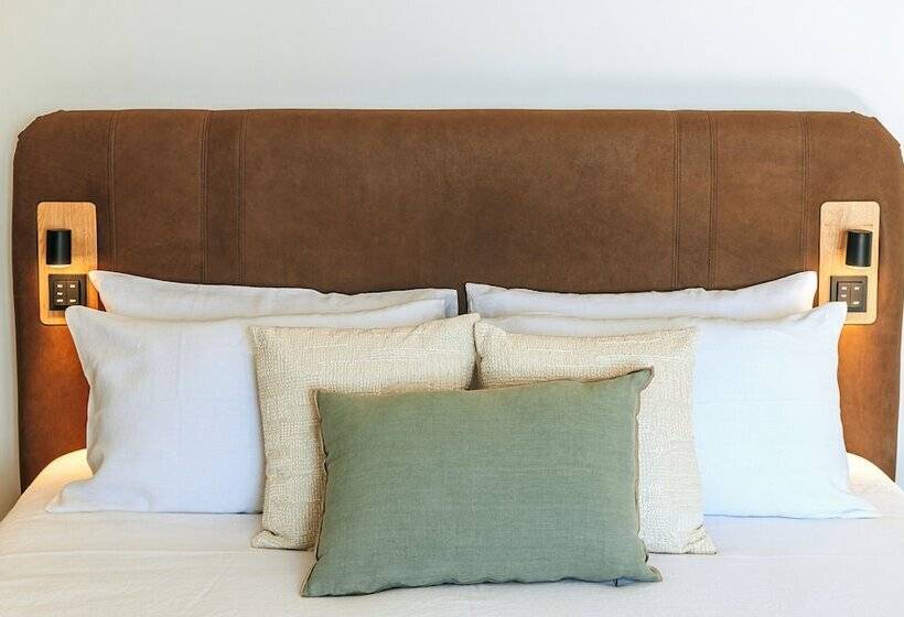 אתר נופש Faro Punta Imperatore