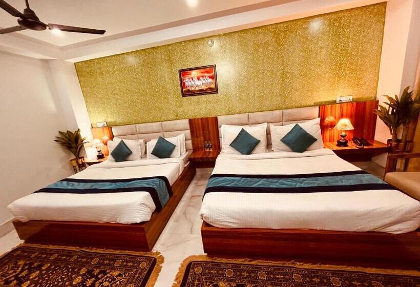 Tirath View Central Hotel   A Comfortable Stay