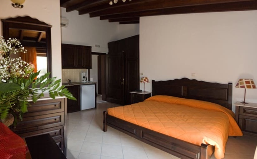 هتل Aphrodite Lemnos