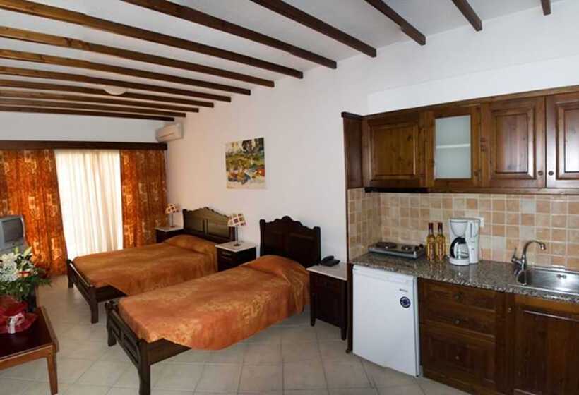 هتل Aphrodite Lemnos