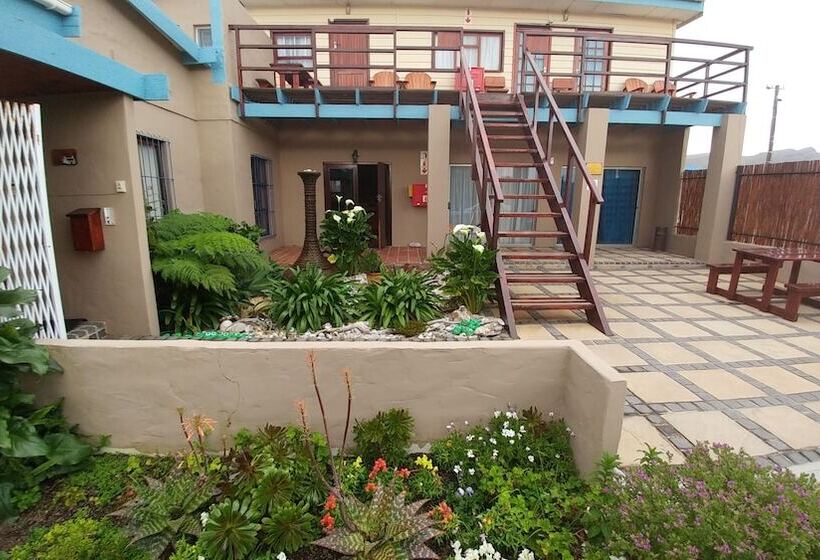 فندق صغير Fisherhaven Travellers Lodge