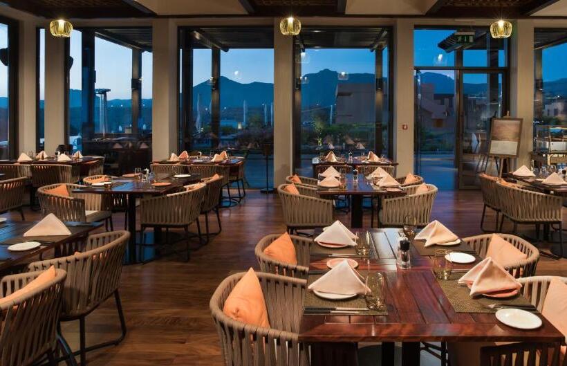 Anantara Al Jabal Al Akhdar Resort