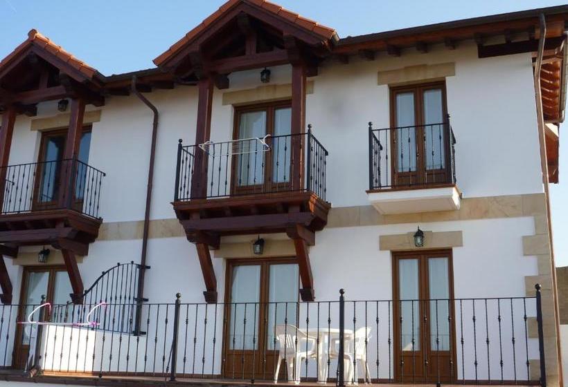 Apartamentos La Fuente De Enmedio