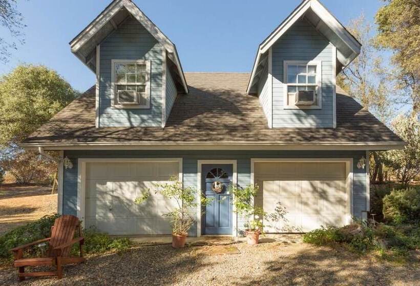 住宿加早餐  Apple Blossom Inn