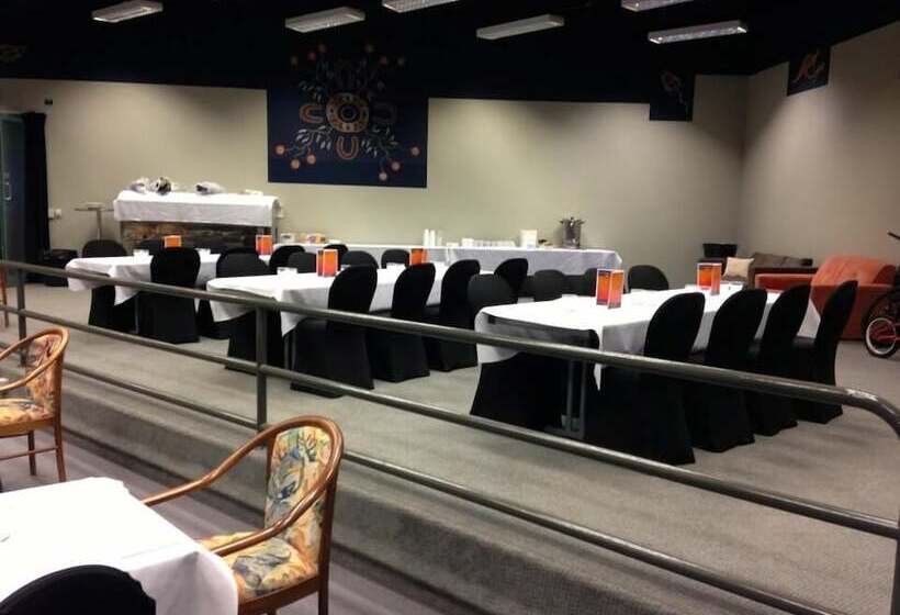 Capricorn Motel & Conference Centre