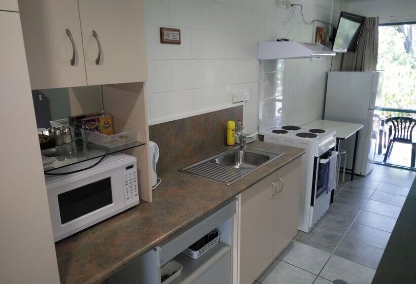 Capricorn Motel & Conference Centre