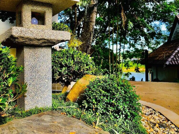 Chiangkhong Teak Garden Riverfront Onsen Hotel  Sha Extra Plus