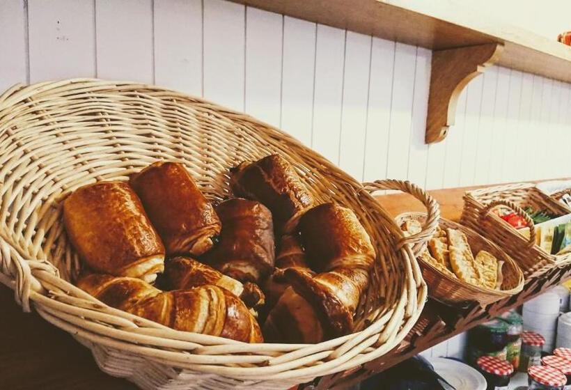 Fasthotel Angers Beaucouzé