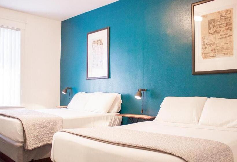 호텔 11th Avenue Hostel