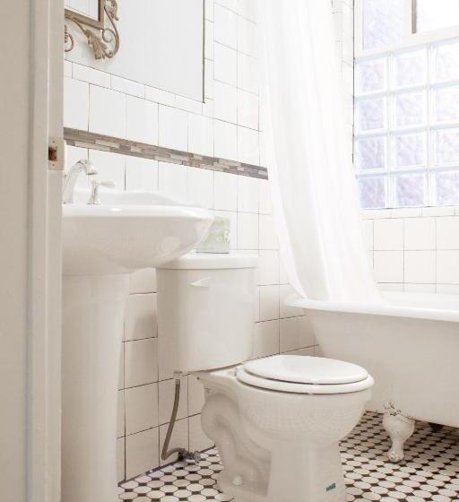 호텔 11th Avenue Hostel