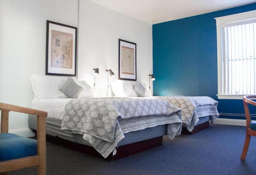 호텔 11th Avenue Hostel