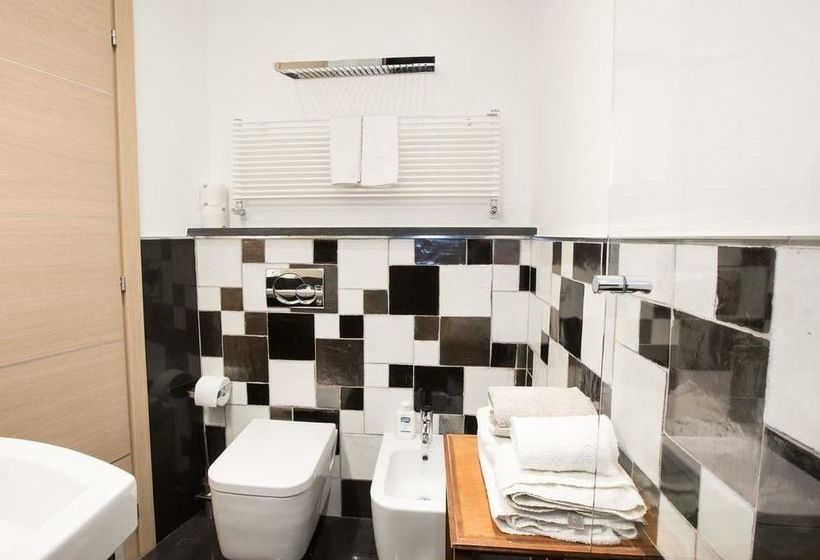 Отель Affittacamere Lo Scoglio