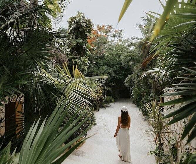 Отель Ahau Tulum