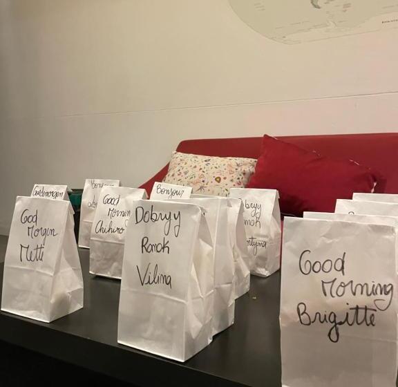 هتل Airporto Hostel