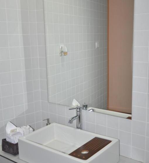 هتل Airporto Hostel