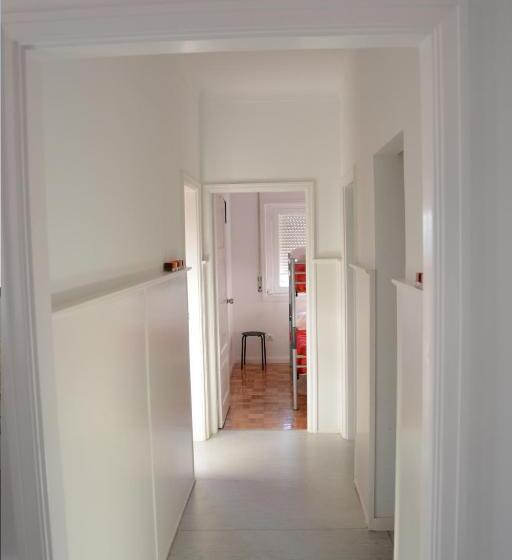 هتل Airporto Hostel