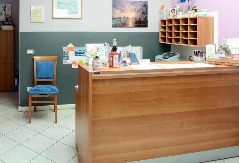 酒店 Albergo Meublè Abatjour